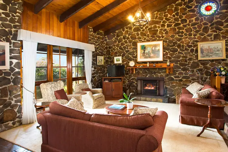 724 Caoura Road, Tallong NSW 2579