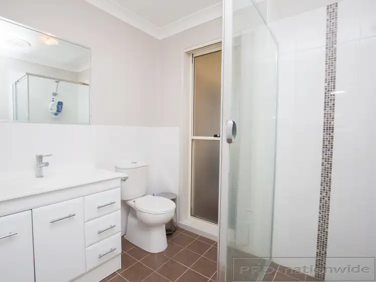 Seventh view of Homely house listing, 5 Pinetree Close, Ashtonfield NSW 2323