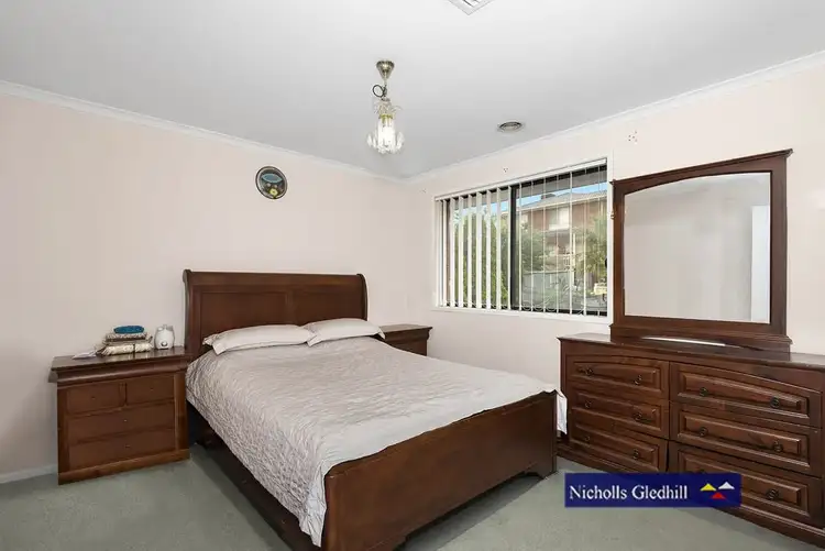 Sixth view of Homely house listing, 1/11 Temby Close, Endeavour Hills VIC 3802