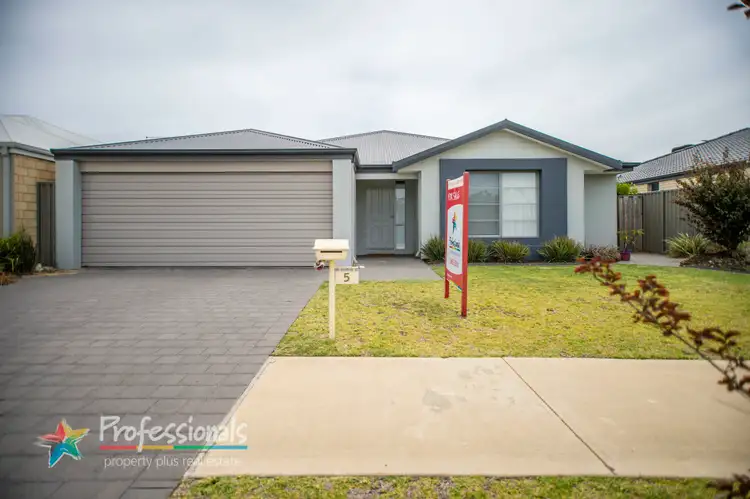 Third view of Homely house listing, 5 Rossiter Ave, Piara Waters WA 6112