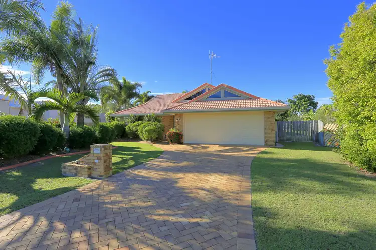 11 Cossart Cres, Bargara QLD 4670