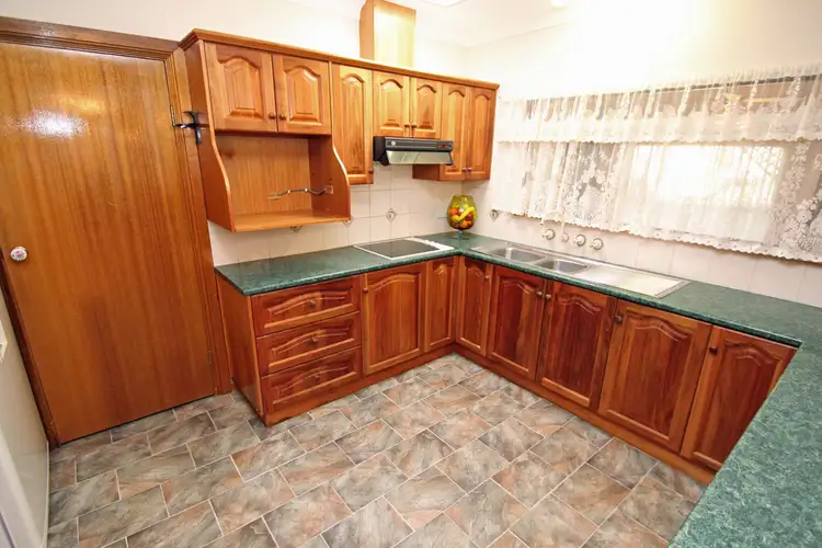 Second view of Homely house listing, 8 Middleton Avenue, Paringa SA 5340