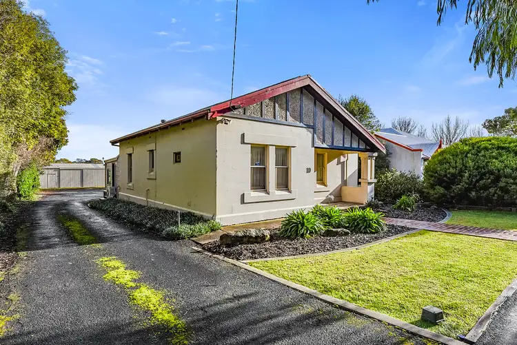 Second view of Homely house listing, 10 Crouch Street South, Mount Gambier SA 5290