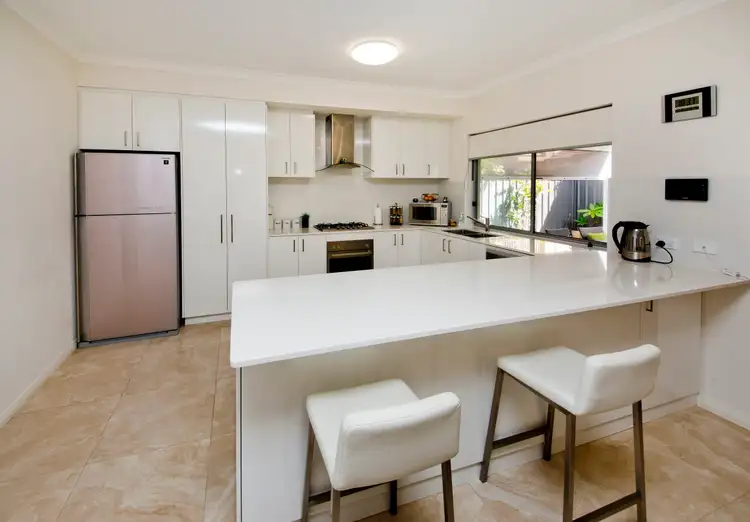 Sixth view of Homely villa listing, 3/211 Royal Street, Yokine WA 6060