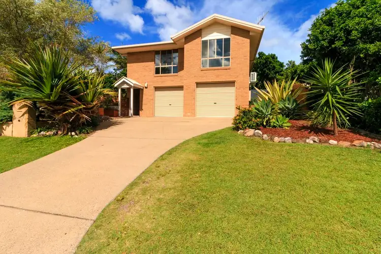 17 Faye Avenue, Scarness QLD 4655