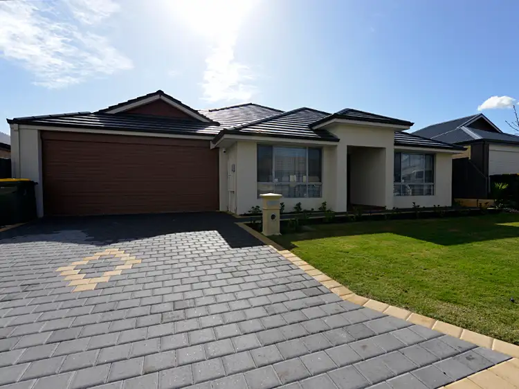 Third view of Homely house listing, 5 Kiev Place, Dayton WA 6055