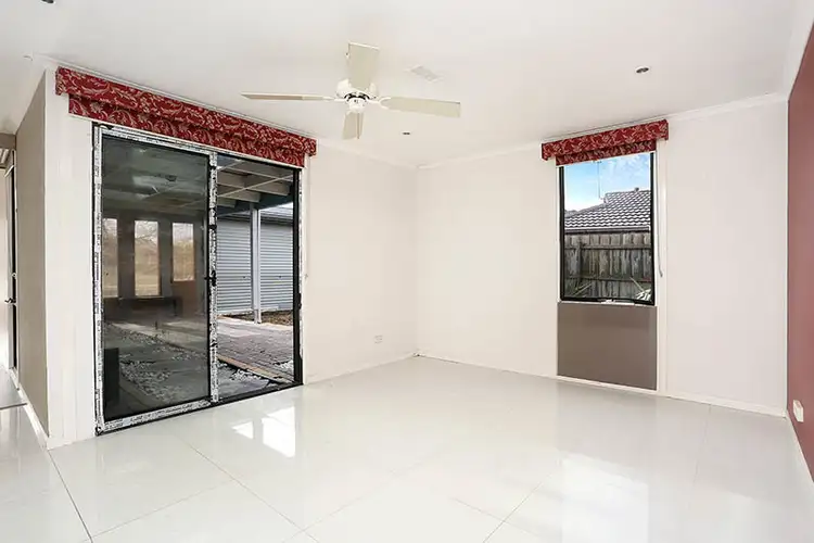 Seventh view of Homely house listing, 3 Ceres Court, Meadow Heights VIC 3048