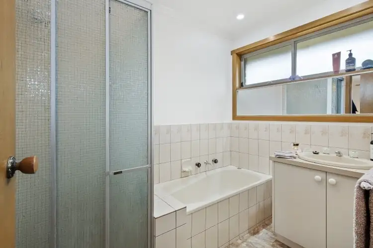 Seventh view of Homely townhouse listing, 2/405 Eyre st, Buninyong VIC 3357