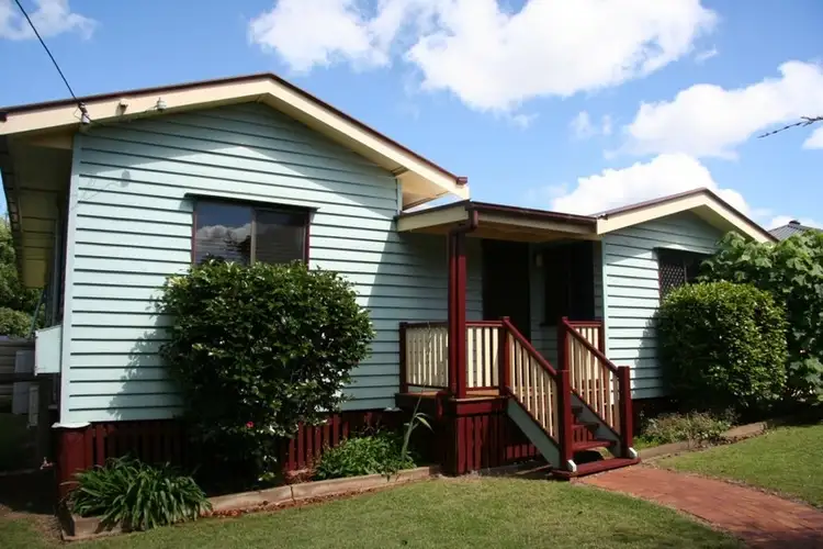 15 Arthur Street, Kingaroy QLD 4610