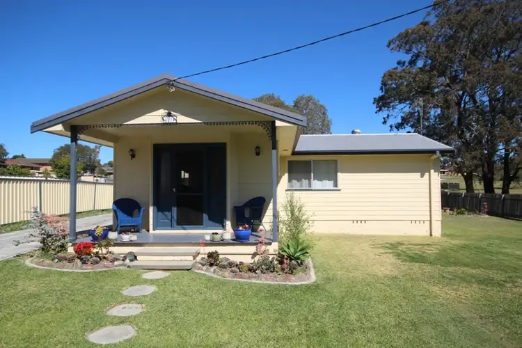 1234 Gloucester Road, Wingham NSW 2429