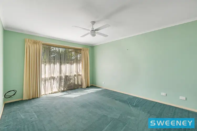 Fifth view of Homely house listing, 4 Monivae Court, Seabrook VIC 3028