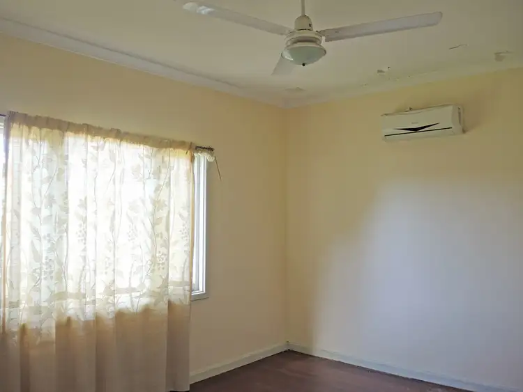 Fifth view of Homely house listing, 10 Abraham Street, Utakarra WA 6530