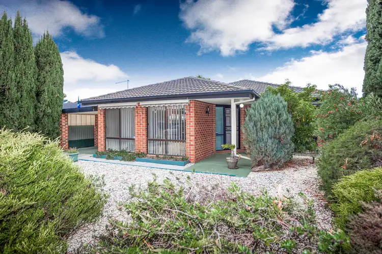 8 Carey Court, Sunbury VIC 3429