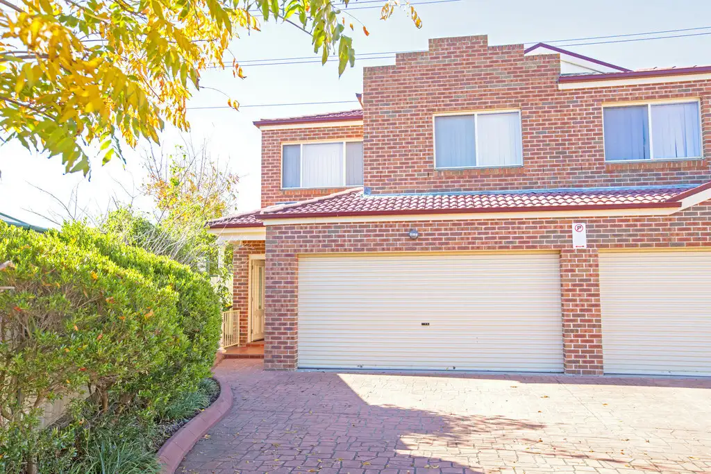 Main view of Homely townhouse listing, 1/7 Altair Pl, Hinchinbrook NSW 2168