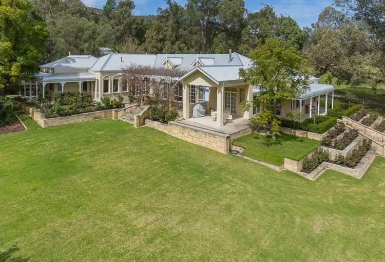 125 Connell Ave, Martin WA 6110