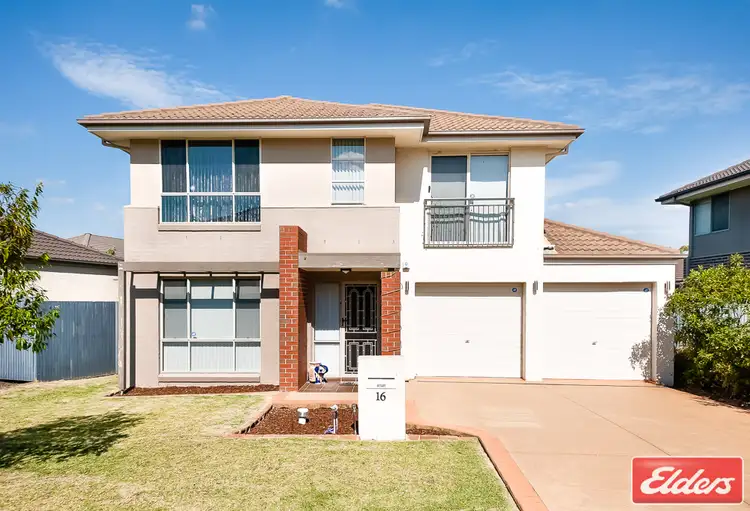 16 Mary Ann Drive, Glenfield NSW 2167