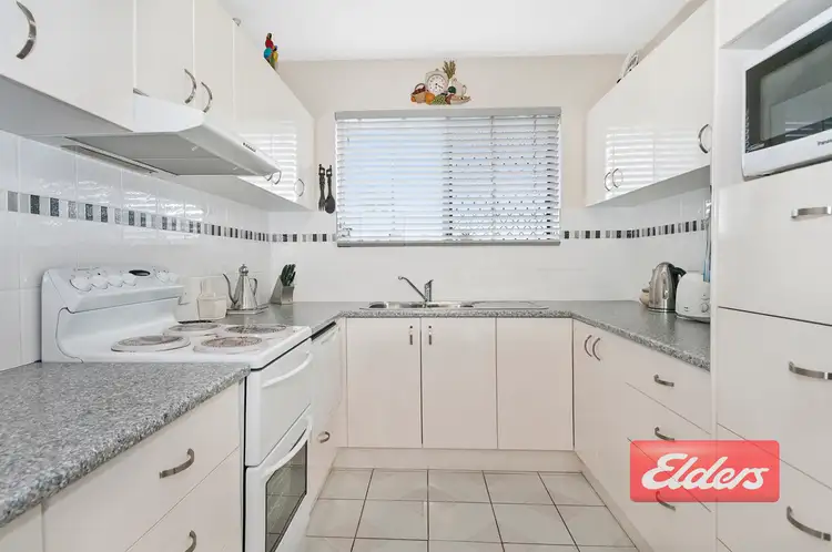3 230 RIDING ROAD, Balmoral QLD 4171