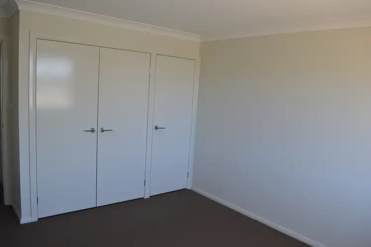 Sixth view of Homely house listing, 8 Fraser Close, Goulburn NSW 2580