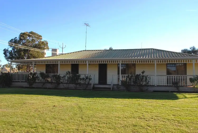 30 Cole Street, Euston NSW 2737