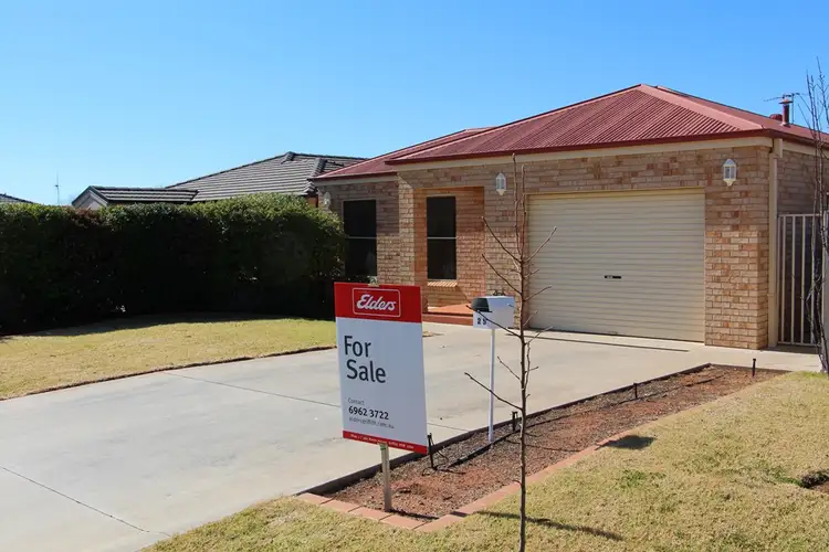 25 Ballestrin Street, Griffith NSW 2680