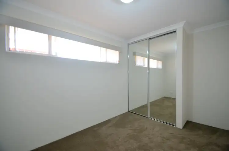 Fourth view of Homely unit listing, 118C Thomas Street, Queens Park WA 6107