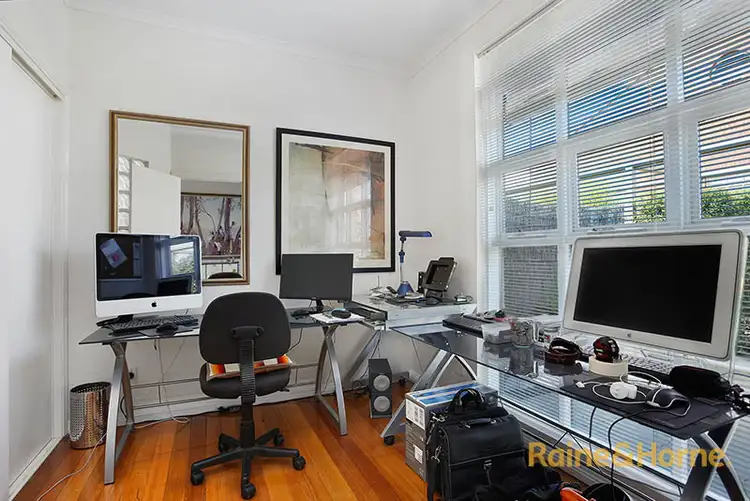Fifth view of Homely townhouse listing, 8 Parade Square, Maribyrnong VIC 3032