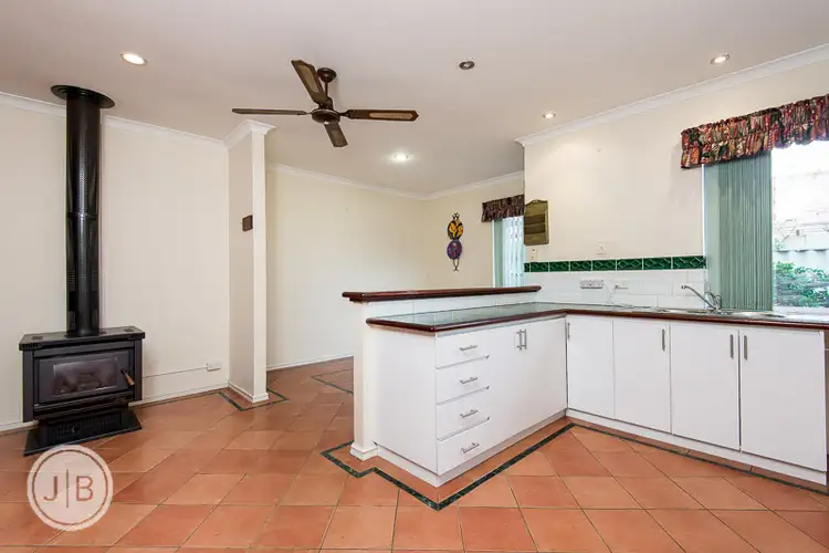 Fourth view of Homely house listing, 6 Warner Court, Manning WA 6152