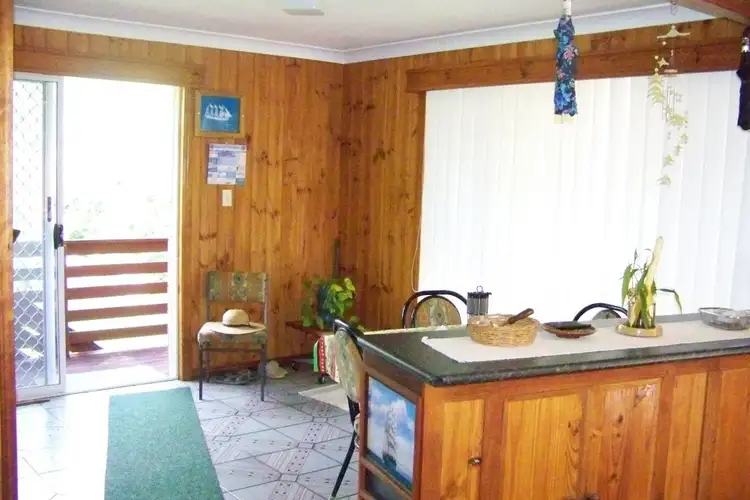 Fourth view of Homely house listing, 1 WYENA AV, Lamb Island QLD 4184