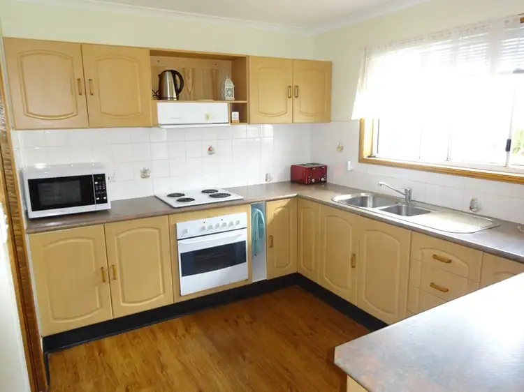 Fifth view of Homely house listing, 2 Karri Road, Leeton NSW 2705
