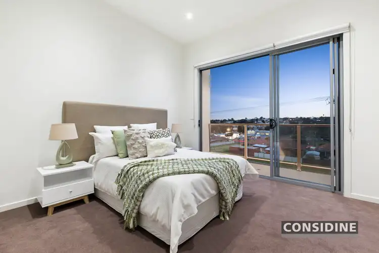Fifth view of Homely house listing, 7 Brisbane Street, Strathmore VIC 3041