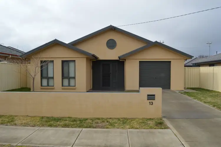 13 Manion St, Goulburn NSW 2580