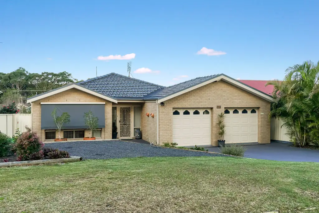 Main view of Homely house listing, 21 Annabel Avenue, Lake Munmorah NSW 2259