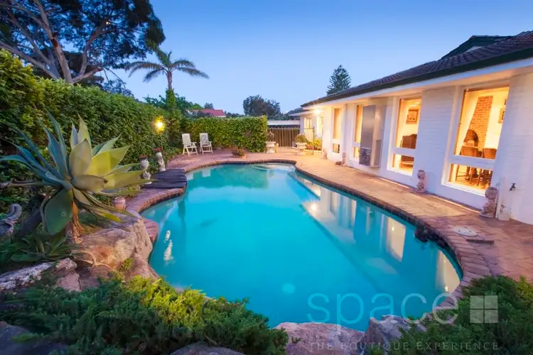 1 Windarra Drive, City Beach WA 6015