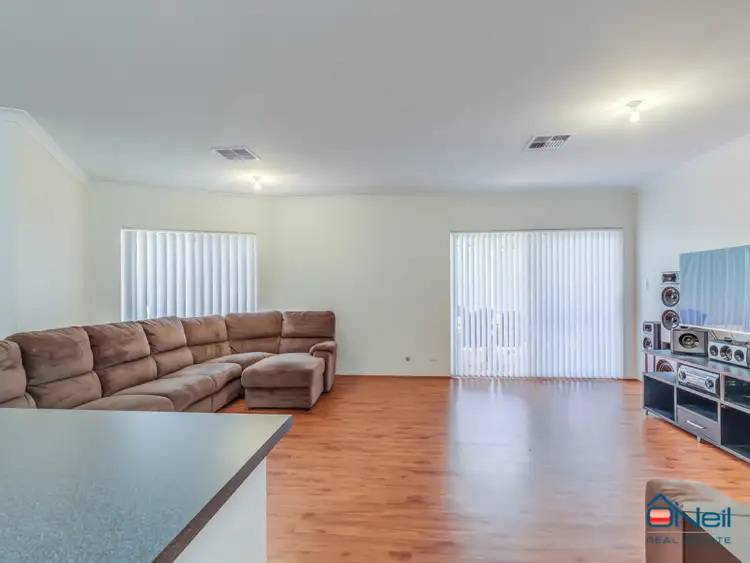 Sixth view of Homely house listing, 46 Inverness Circle, Camillo WA 6111
