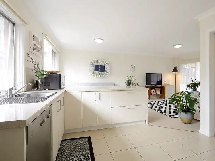 Sixth view of Homely unit listing, 6/7 Wellington Street, Mornington VIC 3931