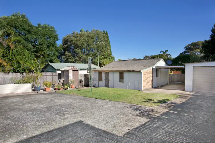 Sixth view of Homely house listing, 33 South Creek Road, Dee Why NSW 2099