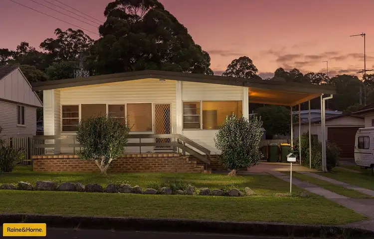 8 Cornwall Road, Dapto NSW 2530