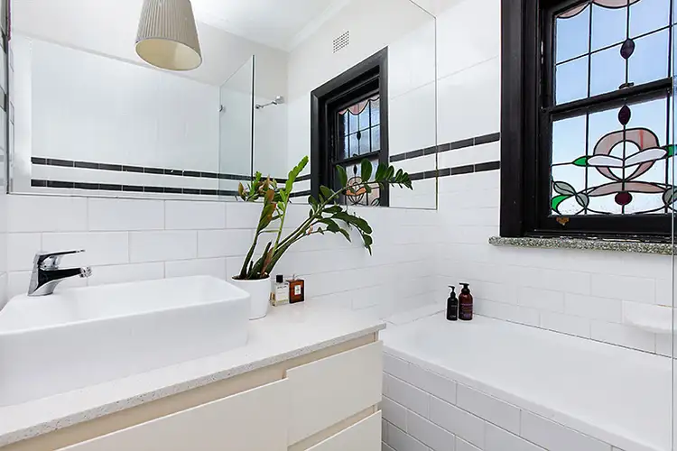 Fifth view of Homely apartment listing, 8/103 Birriga Road, Bellevue Hill NSW 2023