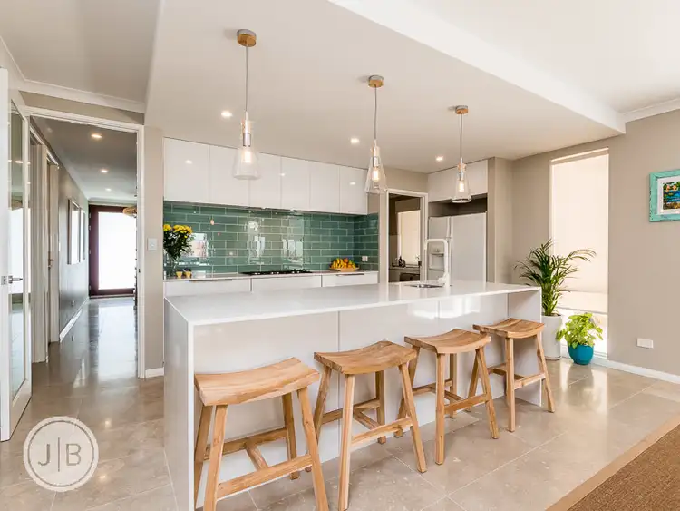 Third view of Homely house listing, 6 Hirundo Place, Waterford WA 6152