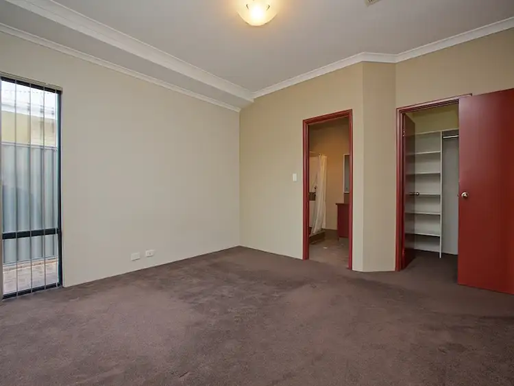 Fourth view of Homely house listing, 2 Vaspar Link, Aveley WA 6069