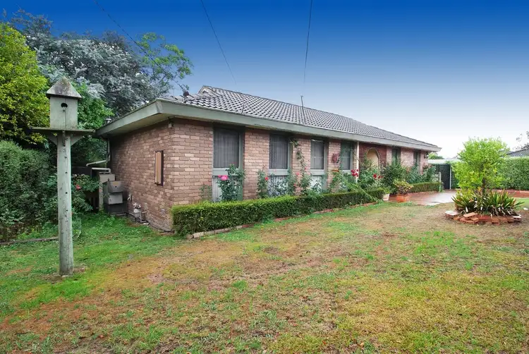 Third view of Homely house listing, 6 Glen Dhu Road, Kilsyth VIC 3137