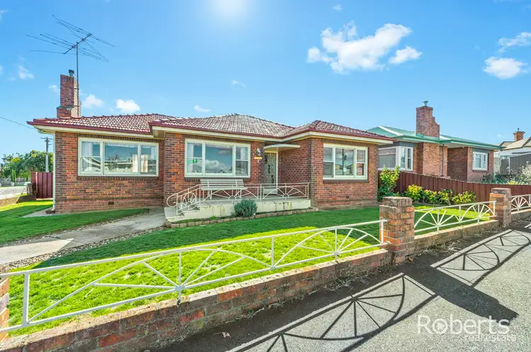 4 Tompsons Lane, Newnham TAS 7248