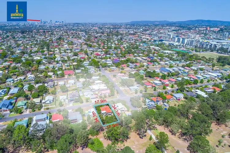 Third view of Homely house listing, 31 Reinhold Crescent, Chermside QLD 4032