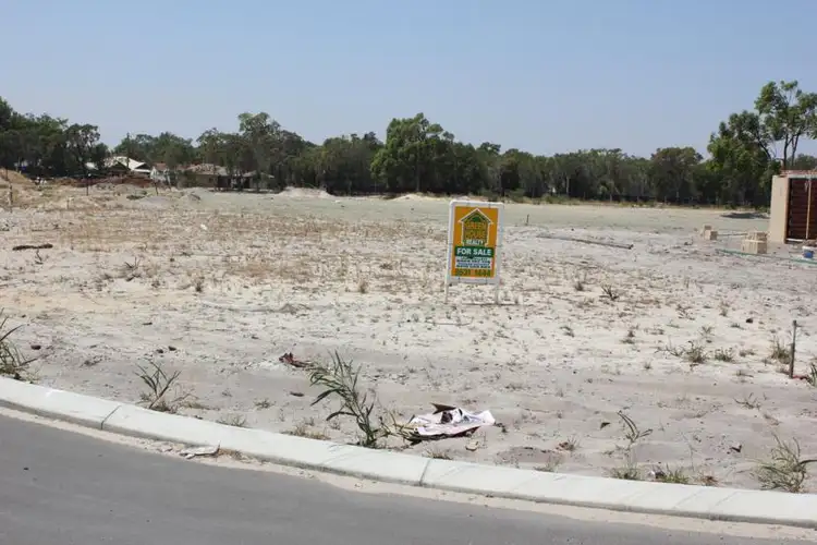 54 Hokitika Drive, Dudley Park WA 6210