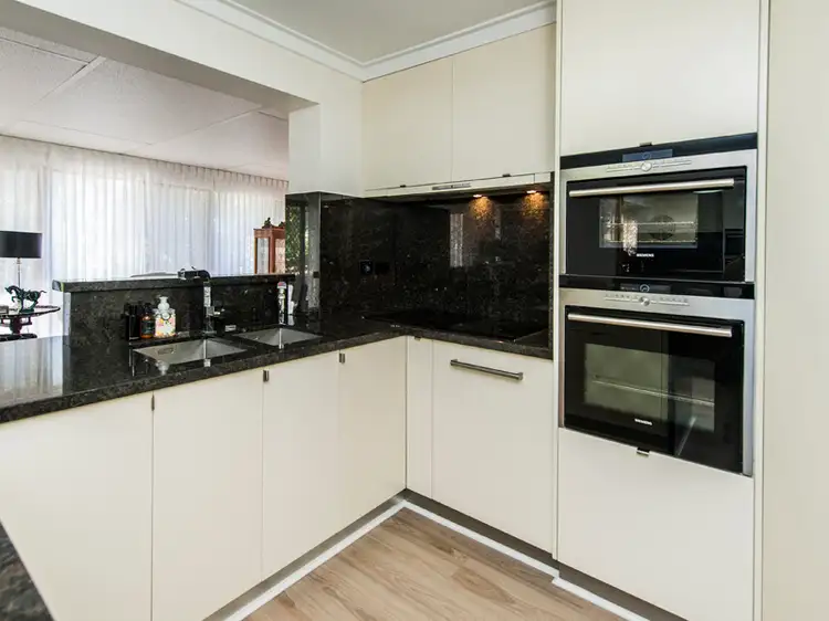 20/106 Williams Street, Gooseberry Hill WA 6076