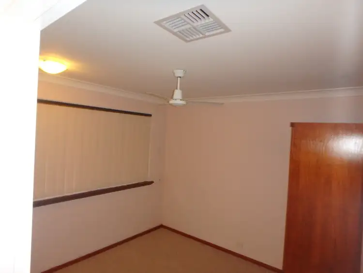 Fifth view of Homely house listing, 8 Mayo Court, Parkwood WA 6147