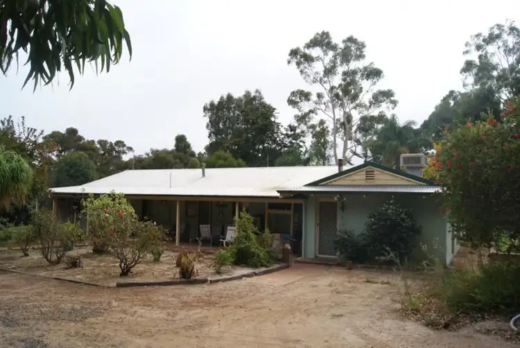 172 Riverdale Road, Cookernup WA 6220