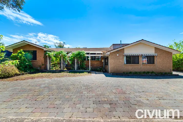 14 Severne Crescent, Kambah ACT 2902
