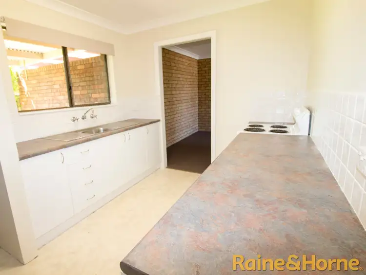 Second view of Homely unit listing, 6/58 Birch Avenue, Dubbo NSW 2830