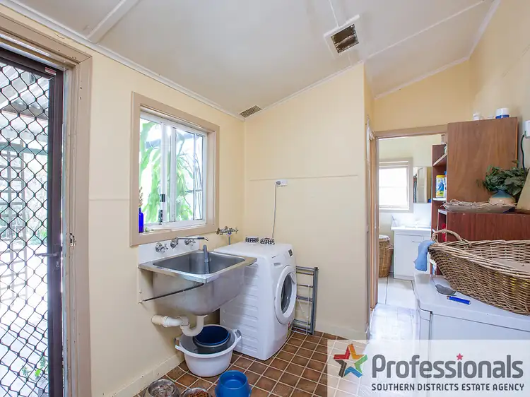 Seventh view of Homely house listing, 20 Lane Street, Collie WA 6225